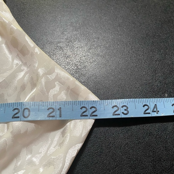 🔥Emma & Michelle | Sleeveless Smock Waist Dress🔥 NWOT - Picture 12 of 13